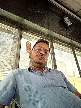 DeepakXxxR86 online show from March 2026 08:16:02 PM