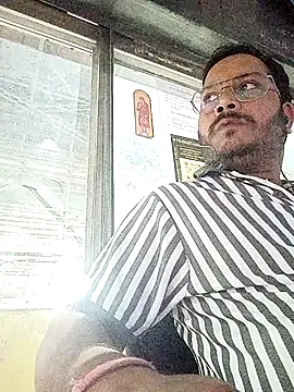 DeepakXxxR86 online show from January 2026 06:34:02 PM