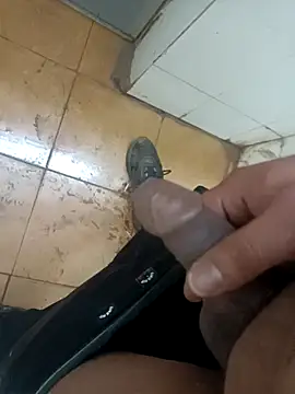 DeepakXxxR86 online show from February 2026 09:47:01 PM