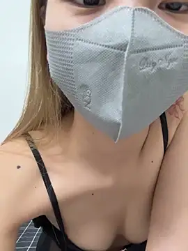 Lucy-Gold online show from February 2026 04:06:01 PM