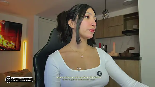 MarianaBranzz online show from April 2026 03:47:01 PM