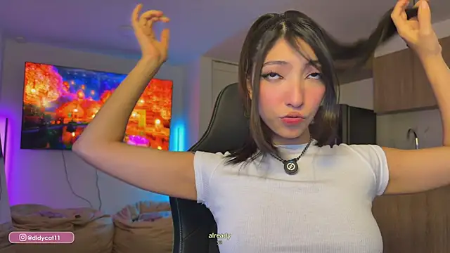 MarianaBranzz online show from March 2026 03:54:01 PM