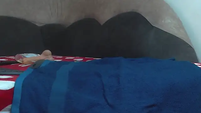 Nickol19721 online show from December 2025 11:47:02 AM