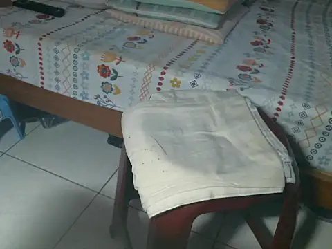 Snapshot of triangle0623 chatting on September 2025 09:38:01 AM triangle0623 online show from September 2025 09:38:01 AM