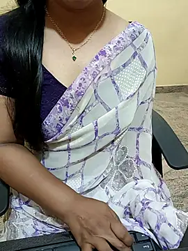 Snapshot of Nithya_05 chatting on September 2025 06:41:02 AM Nithya 05 online show from September 2025 06:41:02 AM