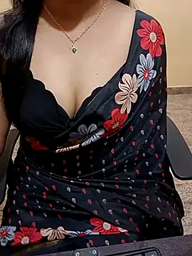 Snapshot of Nithya_05 chatting on October 2025 06:25:01 AM Nithya 05 online show from October 2025 06:25:01 AM