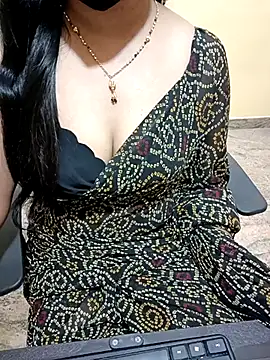 Snapshot of Nithya_05 chatting on November 2025 05:29:01 PM Nithya 05 online show from November 2025 05:29:01 PM