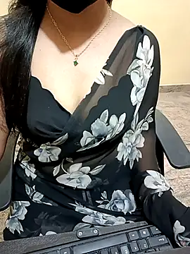Snapshot of Nithya_05 chatting on September 2025 04:49:02 AM Nithya 05 online show from September 2025 04:49:02 AM