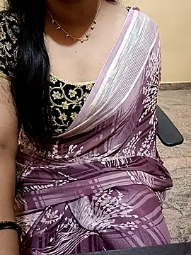 Snapshot of Nithya_05 chatting on November 2025 06:49:02 AM Nithya 05 online show from November 2025 06:49:02 AM