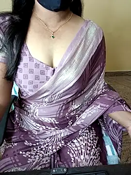 Snapshot of Nithya_05 chatting on November 2025 07:09:01 AM Nithya 05 online show from November 2025 07:09:01 AM