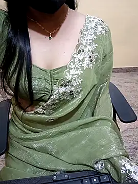 Snapshot of Nithya_05 chatting on October 2025 05:28:02 AM Nithya 05 online show from October 2025 05:28:02 AM