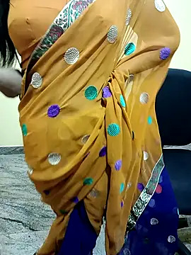 Snapshot of Nithya_05 chatting on September 2025 05:18:01 AM Nithya 05 online show from September 2025 05:18:01 AM