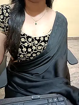 Snapshot of Nithya_05 chatting on October 2025 04:40:02 PM Nithya 05 online show from October 2025 04:40:02 PM