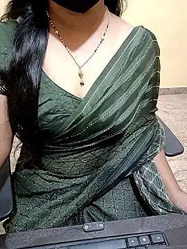 Snapshot of Nithya_05 chatting on November 2025 05:23:02 AM Nithya 05 online show from November 2025 05:23:02 AM