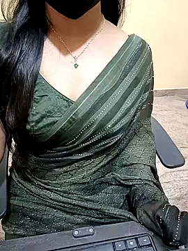 Snapshot of Nithya_05 chatting on September 2025 05:03:02 PM Nithya 05 online show from September 2025 05:03:02 PM