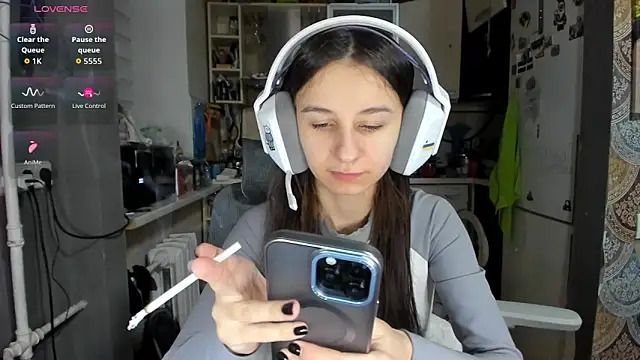  Nika Kik online show from February 2026 08:17:02 PM