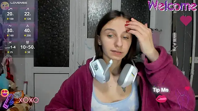  Nika Kik online show from November 2025 08:30:02 PM