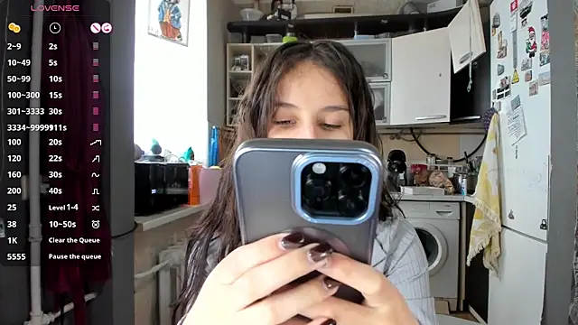  Nika Kik online show from March 2026 12:14:01 PM