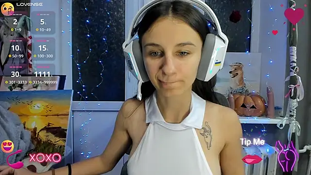  Nika Kik online show from November 2025 08:57:02 PM