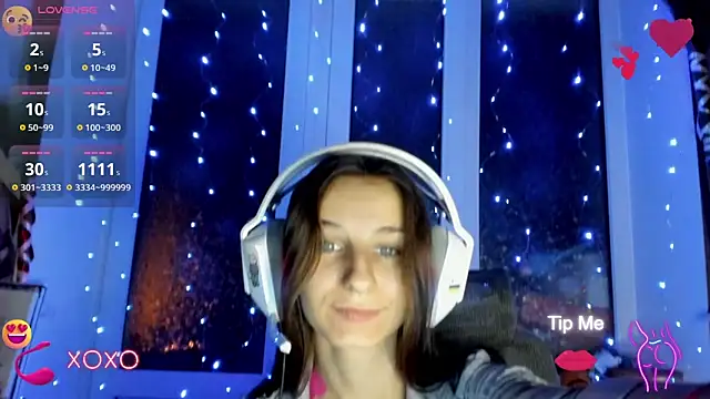  Nika Kik online show from September 2025 05:01:01 PM