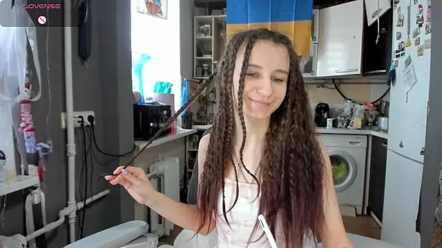  Nika Kik online show from April 2026 11:28:01 AM