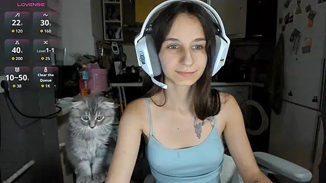 Snapshot of _Nika_Kik chatting on July 2026 06:34:01 PM Nika Kik online show from July 2026 06:34:01 PM