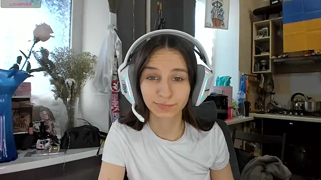  Nika Kik online show from April 2026 03:05:01 PM