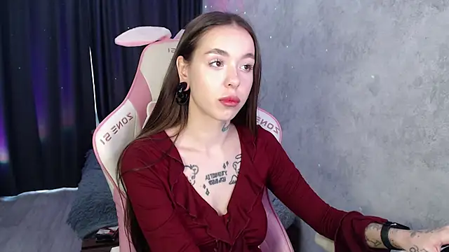 Snapshot of naughty_dakota chatting on September 2025 12:47:02 PM naughty dakota online show from September 2025 12:47:02 PM