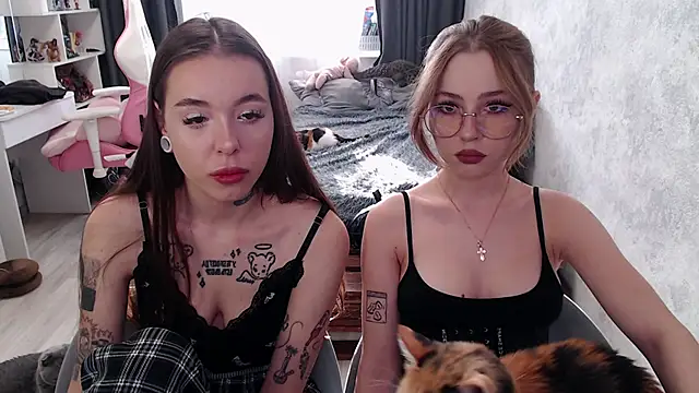 naughty dakota online show from November 2025 09:41:01 AM