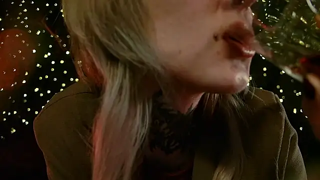 Littlespacemouse online show from March 2026 10:52:02 AM