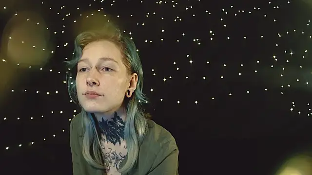 Littlespacemouse online show from December 2025 01:50:01 PM