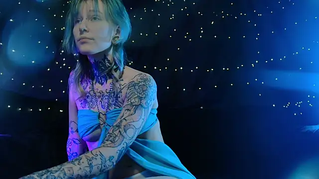 Littlespacemouse online show from December 2025 01:33:02 PM