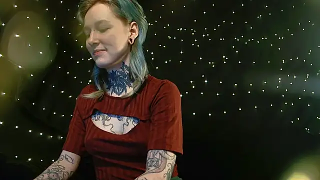 Littlespacemouse online show from December 2025 06:34:02 PM