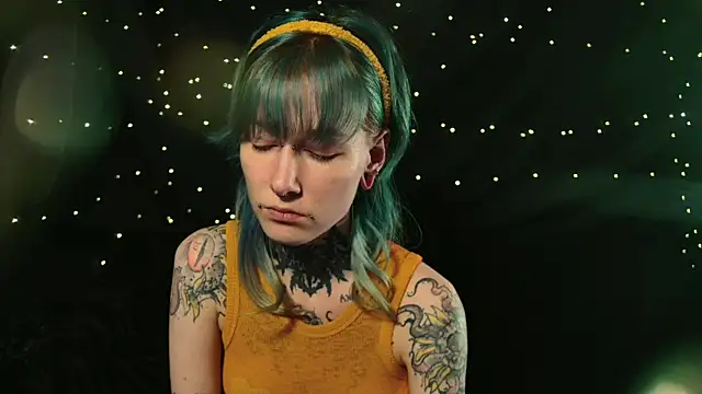 Littlespacemouse online show from December 2025 11:53:01 AM