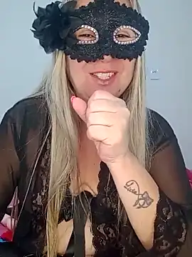 titiasexy online show from November 2025 05:30:02 PM