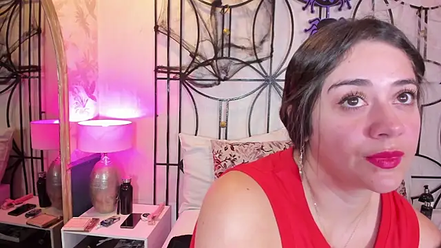 Snapshot of nahomi_sweett chatting on October 2025 10:58:01 AM nahomi sweett online show from October 2025 10:58:01 AM