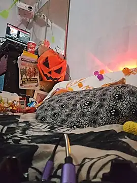 Snapshot of oxitocindi chatting on October 2025 11:47:01 PM oxitocindi online show from October 2025 11:47:01 PM