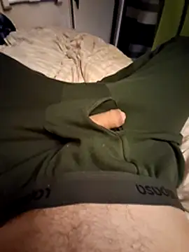 Snapshot of benjaminbutton69 chatting on December 2025 12:03:02 AM benjaminbutton69 online show from December 2025 12:03:02 AM