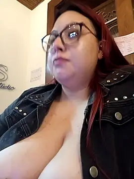 Blair Elliss online show from February 2025 12:57:02 AM