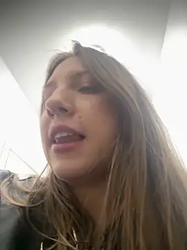 Sashabunny online show from October 2025 07:57:02 PM