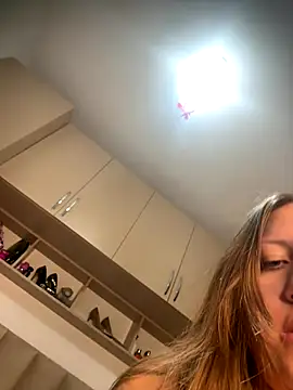 Snapshot of Sashabunny chatting on October 2025 07:26:02 PM Sashabunny online show from October 2025 07:26:02 PM