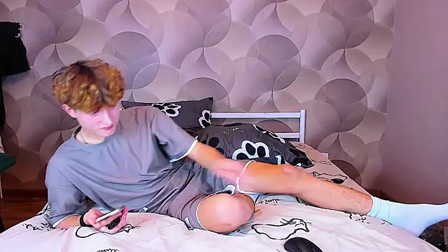 Ian Flor online show from November 2025 06:29:02 PM