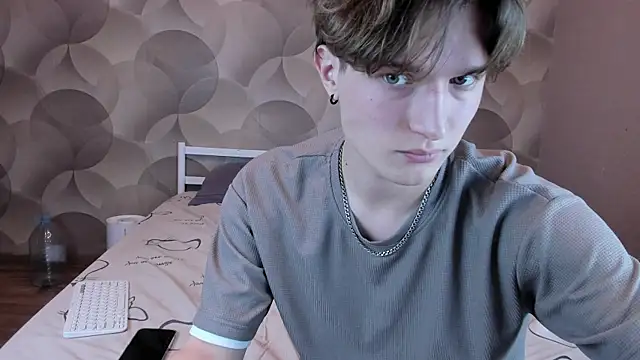 Ian Flor online show from April 2026 04:02:01 PM