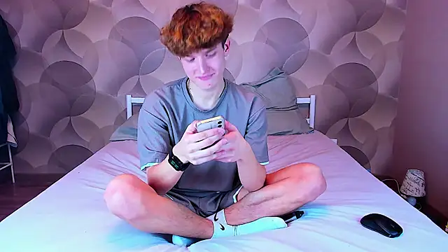 Ian Flor online show from December 2025 11:45:01 AM