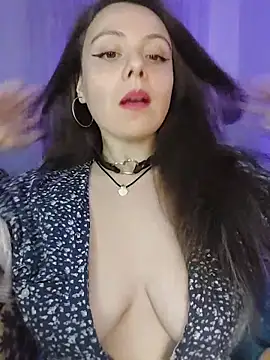 Kimiechanuwu online show from March 2026 06:37:02 PM