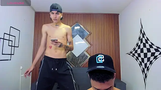 Snapshot of Hottwinkguys chatting on February 2025 11:15:02 PM Hottwinkguys online show from February 2025 11:15:02 PM