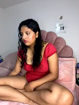 tati  22 online show from December 2025 05:03:02 PM