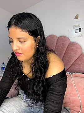 tati  22 online show from November 2025 04:51:01 PM