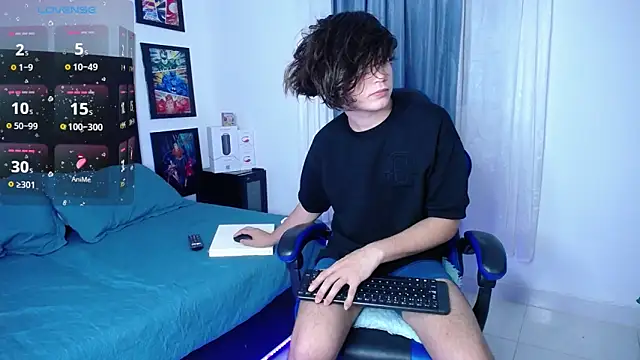 Snapshot of andyboy- chatting on September 2025 10:20:02 PM andyboy- online show from September 2025 10:20:02 PM