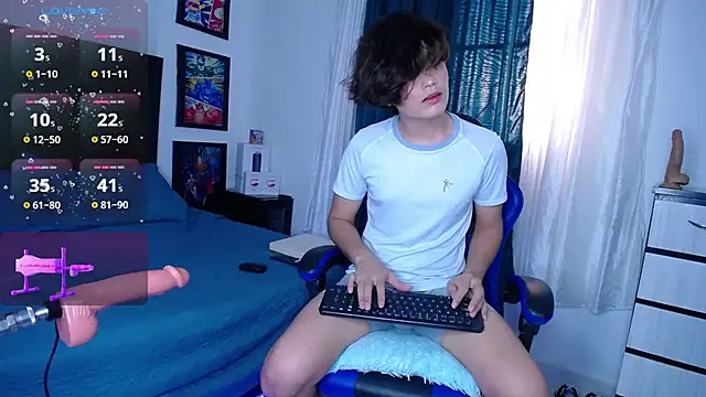 Snapshot of andyboy- chatting on November 2025 09:48:01 PM andyboy- online show from November 2025 09:48:01 PM